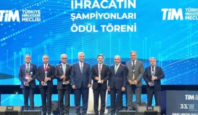 İhracatın yıldızları ödül töreninde Ege rüzgarı