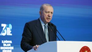 Kamu katılım bankaları birleşiyor ve Emlak Katılım halka arz ediliyor