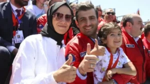 Bayraktar ailesinin mutlu günü: Cumhurbaşkanı Erdoğan 10. kez dede oldu 3 erdogan ailesinin bebek sevinci cumhurbaskani 10 kez dede oldu 1794227 202606020015 20260602001512 1
