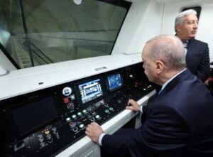 Halkalı-Havalimanı metrosu açıldı! 31 Temmuz'a kadar ücretsiz 4 hiacilis 6