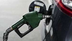 Petrol fiyatlarındaki düşüş pompalara yansıyor