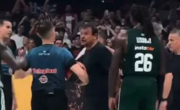 Atina derbisinde Ergin Ataman diskalifiye edildi Olympiakos kupaya çok yaklaştı