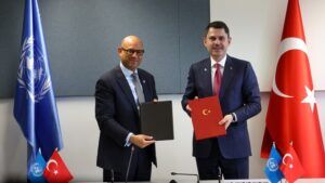 Türkiye küresel iklim finansmanının merkez üssü olmak için tarihi resmi anlaşmayı imzaladı