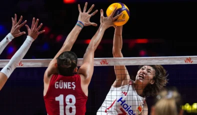 Filenin Sultanları, Çin’i set vermeden geçerek finale yükseldi