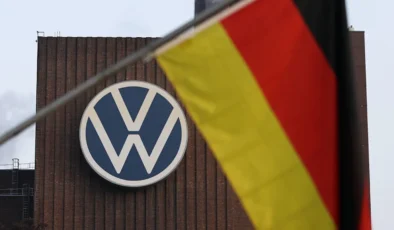 Volkswagen krizde: 100 bin işten çıkarma ve fabrika kapatma gündemde