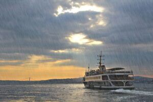 İstanbul'a kritik uyarı: Sağanak ve dolu geliyor 4 1783083895 medium AKOM DAN YAGIS UYARISI 4 f87543e683