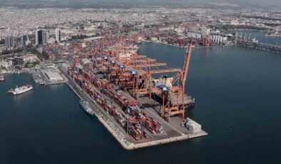 Limanlarda yılın ilk yarısında elleçlenen yük 279,1 milyon tonu aştı