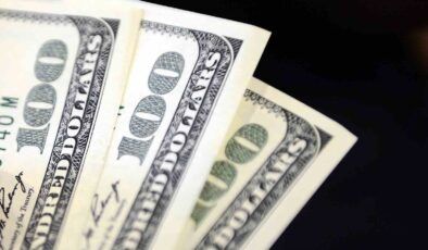 Dolar 47,38 liradan güne başladı
