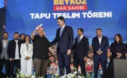 Beykoz’da 1071 hak sahibine tapuları teslim edildi