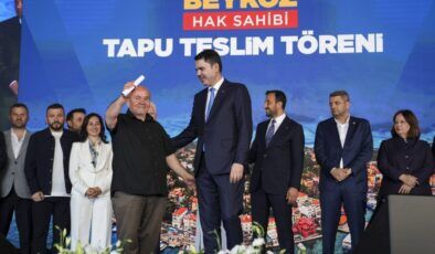 Beykoz’da 1071 hak sahibine tapuları teslim edildi