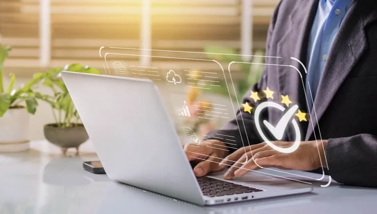 Yapay zekâ çağında özgün uzmanlık: İçerikte E-E-A-T kriterlerini güçlendirme yöntemleri