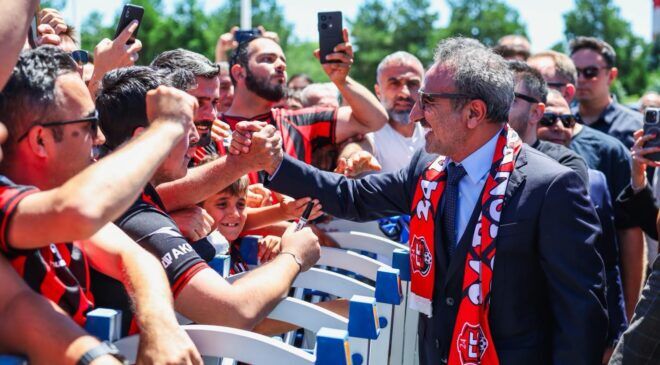 Hamdi Ulukaya’dan Erzincanspor’a tarihi destek