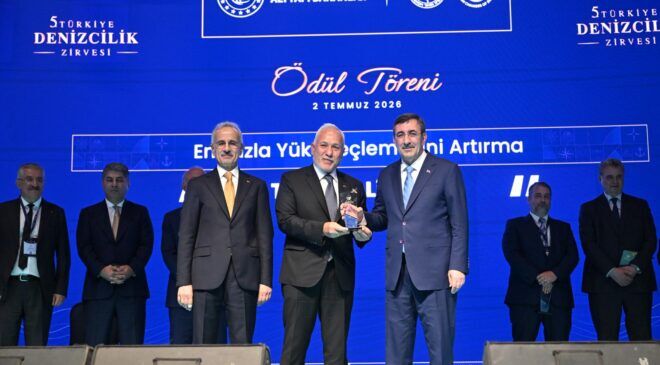 Tosyalı İskenderun Limanı’na küresel ticarete katkı ödülü