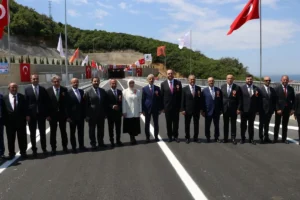 Yalova-Armutlu Yolu hizmete açıldı, seyahat süresi yarıya indi