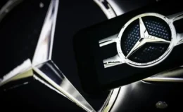 Almanya’da Mercedes işçileri ayaklandı: Ücretsiz mesai dayatmasına sert tepki