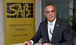 Oto hasarında ömür boyu garanti dönemi 3 ayhancalik 1 scaled e1721627658243