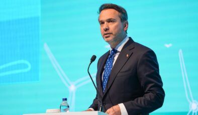Bakan Bayraktar: Türkiye-KKTC doğal gaz boru hattı için çalışmalar başladı