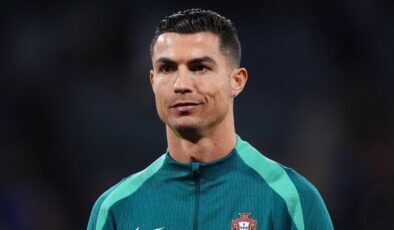 Ronaldo yapımcısı ve oyuncusu olacağı futbol dizisiyle ekranlara geliyor