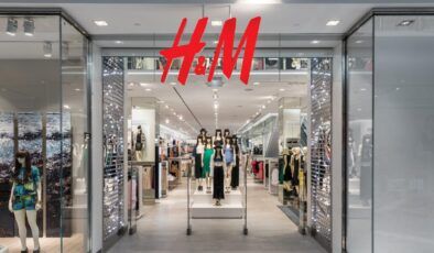 H&M küçülme kararı alarak mağazalarını kapatıyor