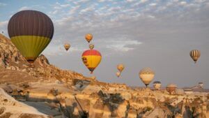 İlk yarıda balon turlarında 308 bin yolcu ağırlandı