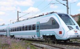 Milli Elektrikli Tren Halkalı’dan yola çıktı