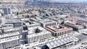Deprem bölgesinde esnaf yeni dükkanlarına kavuştu