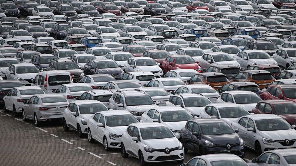 Otomobil ve hafif ticari araç pazarı ilk yarıda yüzde 8,2 daraldı 3 otomotiv aa 1985356 1