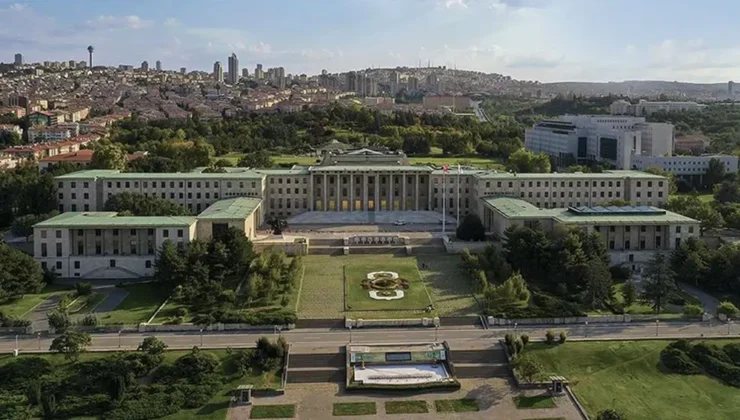 Başkentte diplomasi ve ekonomi trafiği hızlandı