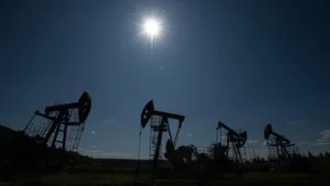 ABD, petrol fiyatı beklentisini düşürdü