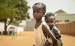 Afrika nüfusunun yaklaşık yarısını çocuklar oluşturuyor