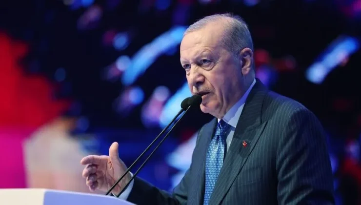 Erdoğan: Savunma kabiliyetlerimizi NATO’nun hizmetine sunuyoruz