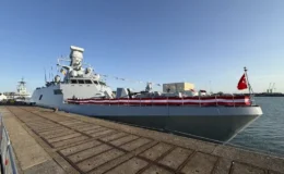 TCG Burgazada Belçika’da ziyaretçilerini ağırlıyor