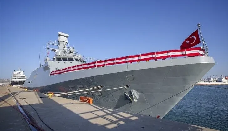 Milli savaş gemisi TCG Burgazada Fas’a liman ziyareti gerçekleştirdi