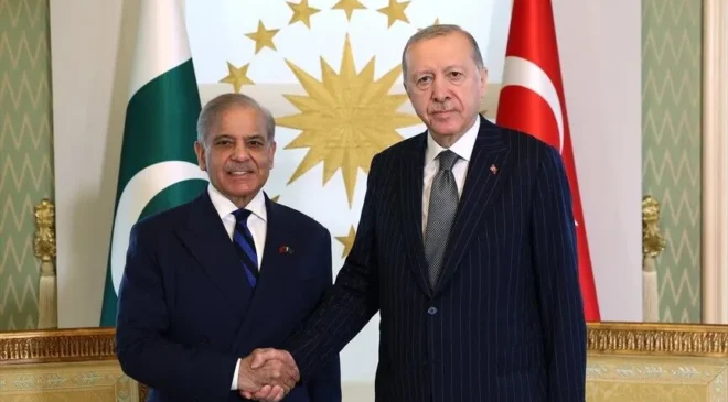 Erdoğan, Pakistan Başbakanı Şahbaz Şerif’i kabul etti