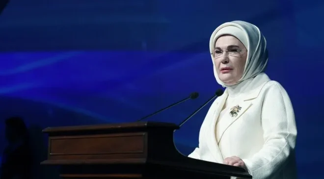 Emine Erdoğan’dan Van Gölü için çevre seferberliğine destek