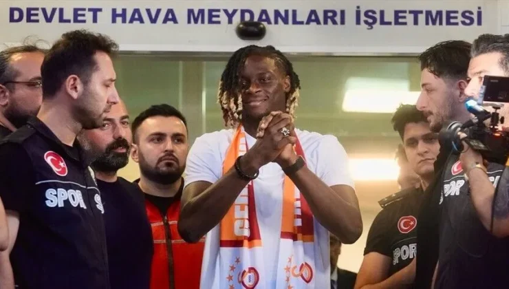 Galatasaray idaresinin transferini planladığı Fransız oyuncu Lesley Ugochukwu İstanbul’a geldi