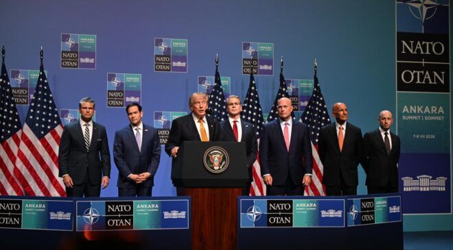 Trump’tan NATO dönüşü Türkiye övgüsü
