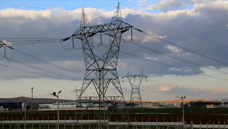 Türkiye’nin elektrik kurulu gücü 126 bin megavatı aştı