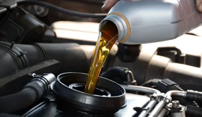 Aracınızda yanlış motor yağı kullandığınızı gösteren 5 işaret