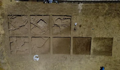 Göbeklitepe’nin kuzeyinde ilk kazı başladı: Büyük kamusal yapılar ortaya çıkarılıyor
