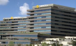 Turkcell’den ikinci çeyrekte 71,8 milyar TL gelir