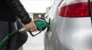 Benzine zam geldi: Güncel akaryakıt fiyatları belli oldu