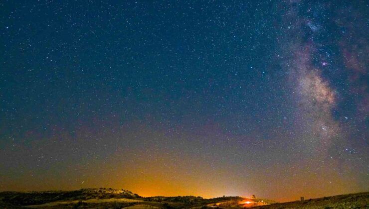 Karaman’da gökyüzünde meteor şöleni