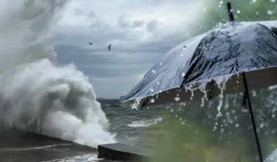 Meteoroloji’den kuvvetli sağanak ve fırtına uyarısı: Sıcaklıklar düşüyor