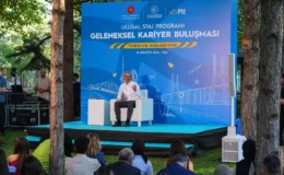 Bakan Uraloğlu stajyer öğrencilerle buluştu: Her ne iş yapıyorsak en iyisini yapmak hedefimiz olmalı