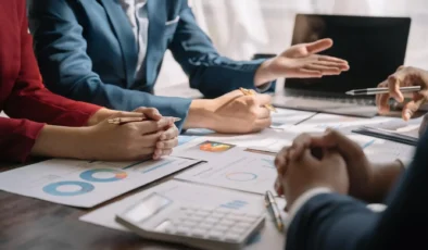 Yatırımcı sunumdan önce şirketin finansal yapısına bakıyor