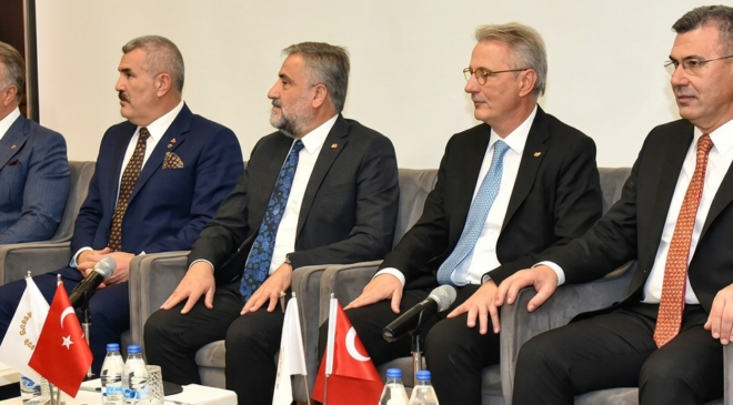 Avrupa Tekstilden Çıktığına Pişman Oldu: Sanayide Dönüşüm Desteklenmeli