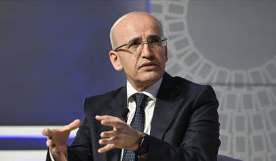 Bakan Şimşek: “Cari açığın sürdürülebilir seviyelerde kalacağını öngörüyoruz”