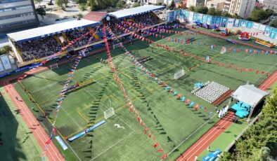 Yaz spor okullarına görkemli kapanış