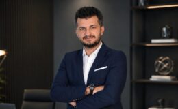 Yapay zeka finansı dönüştürüyor: CFO’lar yönetim masasının merkezine geçiyor